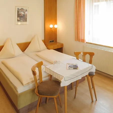 فندق توتيرمان إنسبروك